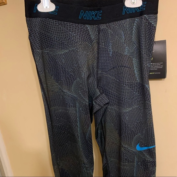 Nike pro black and detailed leggings - Picture 1 of 5